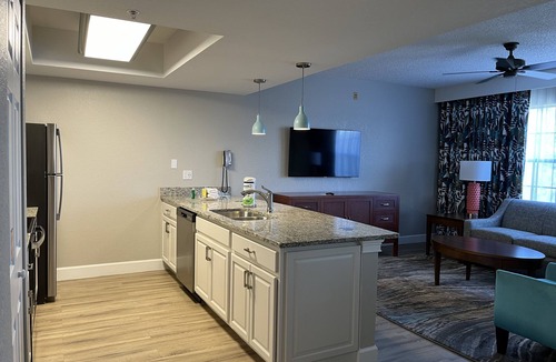 Florida Central Atlantic Coast Condo | 3BR Orange Lake Resort, 5 Min to Disney, Lazy River + Pools, Spring Break Week