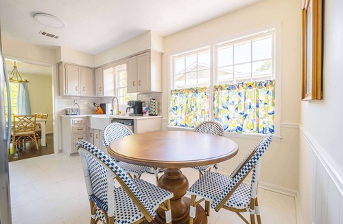 Fortson House | 3BR Pool Games Child Essentials BBQ 15min to Ft Moore