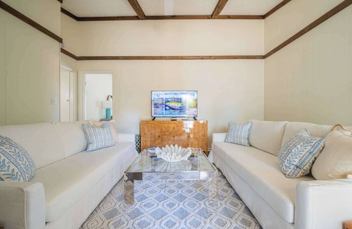Fortson House | 3BR Pool Games Child Essentials BBQ 15min to Ft Moore
