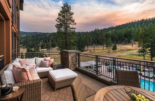 Truckee Villa | 3BR Ritz Carlton Villa with Hotel on Ski Property