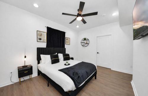 Northeast Houston House | 3BR Sleeps 8 Near TMC + NRG Free Parking