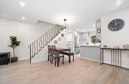 Rosemount House | 3BR Spacious and Peaceful Home in Kitchener