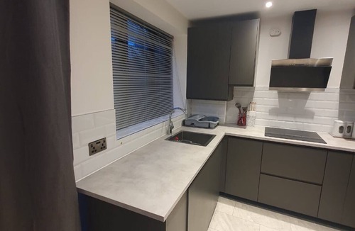 Northumberland Park House | 3BR Stylish Apartment by Spurs Stadium | Parking