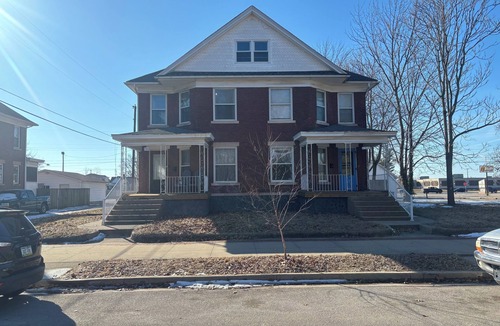 Terre Haute House | 3BR suite w/office close ISU, The Mill, and the Downtown Area