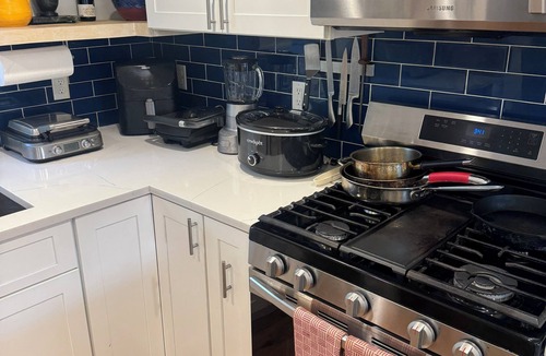 Foxboro House | 3BR Townhome Near Gillette Stadium, Deck, Grill & Parking