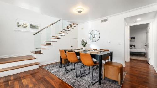 Downtown Los Angeles House | 3BR Townhouse with Ensuites Near Dodger Stadium