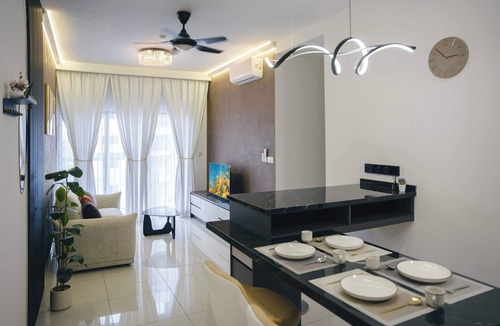 Kampung Bukit Dukong Apartment | 3BR Traders Park Apartment Cheras KL