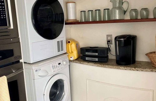 Sea Bright Condo | 3BR Upstairs River View Condo - Beach Block - WOW!