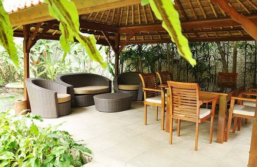 Legian Villa | 3BR Villa, 5Mins Walk To Double 6 Beach, Legian - W/Swimming Pool!