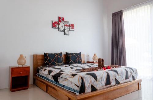 Selong Belanak Villa | 3BR Villa with Private pool