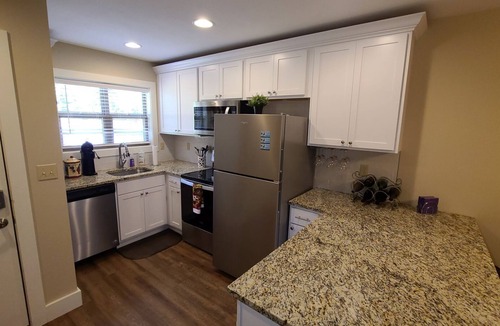 Branson House | 3BR WALK-IN w/Loft ~ Pets OK ~ Pool ~ FREE TICKETS INCLUDED! (Paradiso)
