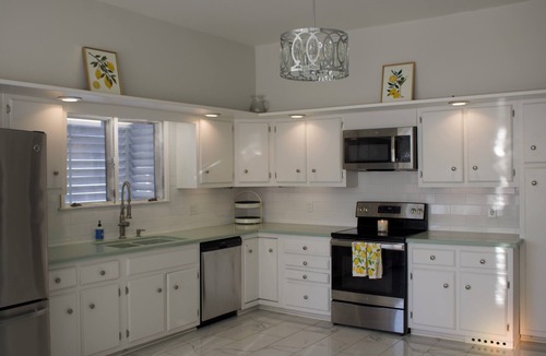 Melrose Park Apartment | 3BR Waterfront APT in Auburn, NY