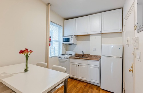 East Harlem Apartment | (3D) 2 Bedroom Apt Just Off Park Ave