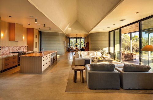 Spicewood House | 3D Printed Lake Home @ The Canyon Club