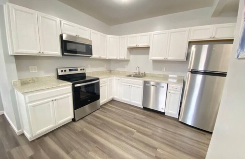 Oneonta Apartment | 3rd Base Apt 1 - All Star Baseball Rentals