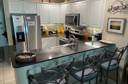 Gulf Shores Condo | 3rd Floor Condo Overlooking the Beach. Super clean!