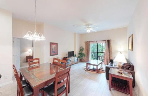 Bahama Bay House | 3rd floor condo w gym basketball court tennis court balcony restaurant