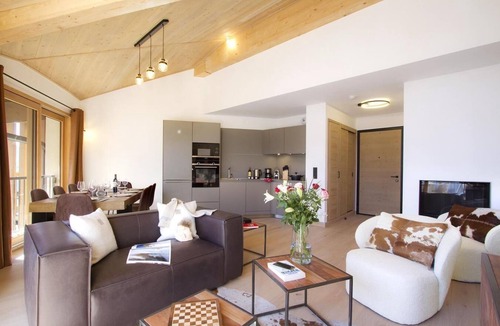 Bergers Apartment | 3rd floor, fitness, swimming pool, sauna, hammam, balcony, tv, ski locker, 83m², Alpe d'Huez
