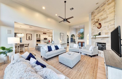 Lago Vista House | 4,000 Sqft Lakeview Retreat with Private, Heated Pool, 6 bed, 4 bath