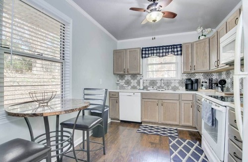 National Hills House | 4/2 Brick Ranch by the National