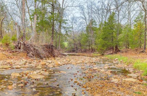 Caulfield House | 4,800-Sq-Ft Cabin w/Creek Access in Caulfield