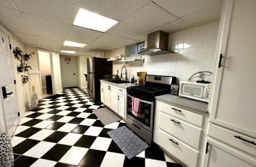 Getty Square House | 4-A Diamond in Yonkers