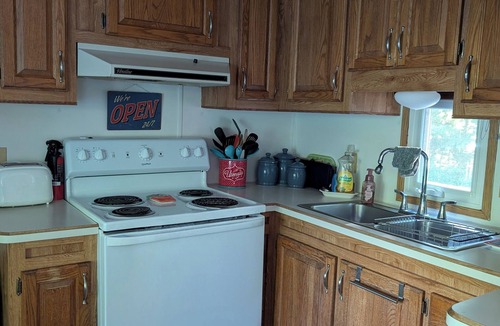 Central Frontenac Cottage | 4 Acres on the Lake, Sharbot Lake