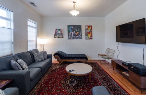 Barelas House | 4 bd, 2 1/2 bath, on 3rd, 4 blocks from downtown, filled with art and antiques