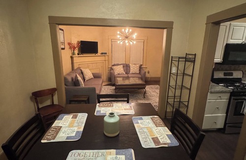 Rincon Heights House | 4 bd 2 ba Charming University Duplex