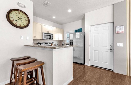Kissimmee House | 4 BD/3 BA/Lucaya Village (25-108)