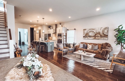 Edgehill House | 4 BD LUXURY GULCH HOME - 360 VIEWS - WET BAR ROOFTOP!