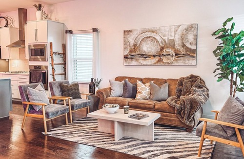 Edgehill House | 4 BD LUXURY GULCH HOME - 360 VIEWS - WET BAR ROOFTOP!