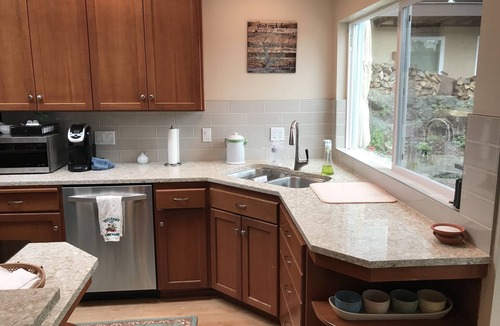 Lake Stevens House | 4 BDR/2 BA Waterfront Home located on beautiful Lake Stevens.