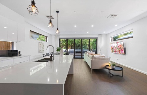 Neutral Bay House | 4 BDR Federation Style Home