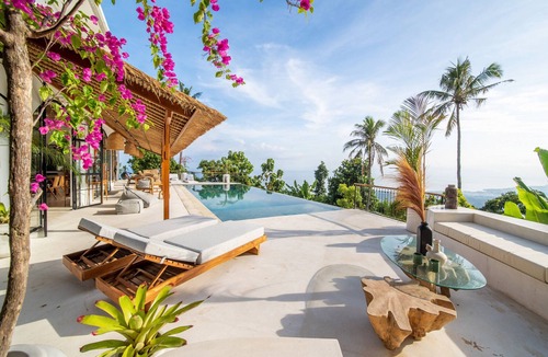 Banjar Villa | 4 BDR Lovina | Jungle Pool Villa | Ocean View
