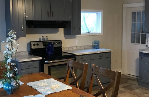 Ocean Park House | 4 Bdr Vacation Rental - Walk to Beach