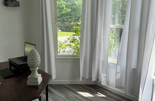 Oakland House | 4 be Updated home near Belgrade Lakes