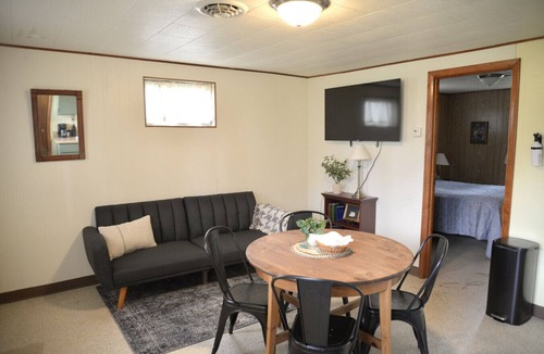 Strasburg Cabin | #4 Beaver Creek Cabin