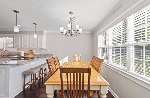 Albertville House | 4 bed/2 bath across from Sand Mountain Park