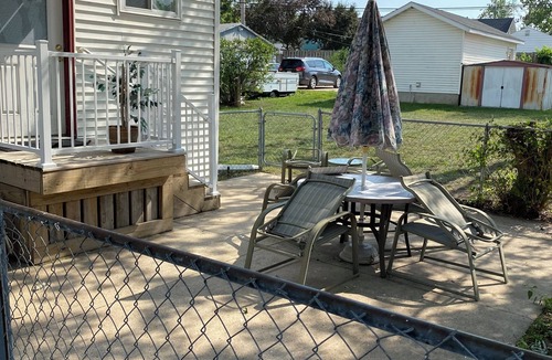 Southwest Area House | 4 Bed 2 Bath Czech Village Cedar Rapids