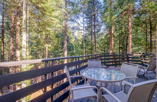 Arnold House | 4 Bed 2 Bath Vacation home in Arnold