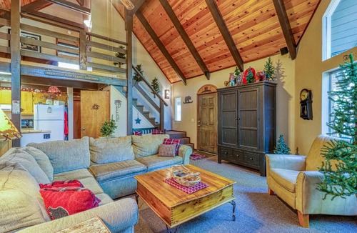 Arnold House | 4 Bed 2 Bath Vacation home in Arnold