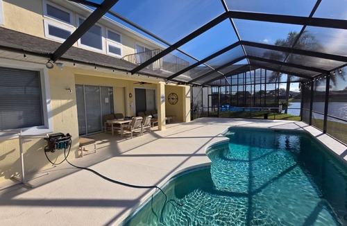 Sunset Lakes House | 4 Bed,3.5 Bath, 2 Masters Sf Pool/Kiddie Pool, Lakeside