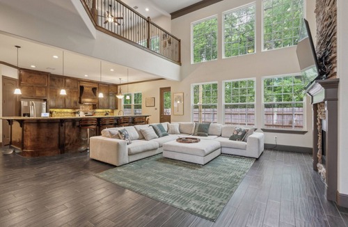 Walden on Lake Conroe House | 4 Bed/3.5 Bath - Pool & Spa - Spacious Oasis - Pet Friendly