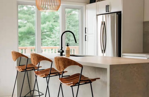 Minett Cottage | 4 bed 3 bath cottage on Lake Rosseau