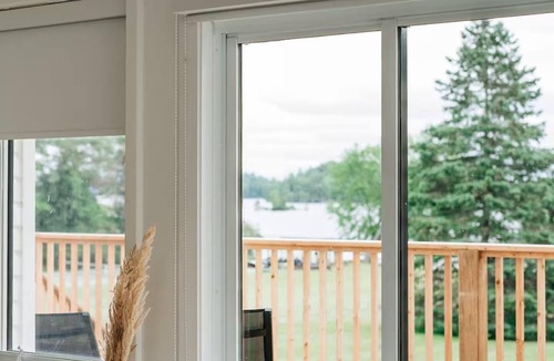 Minett Cottage | 4 bed 3 bath cottage on Lake Rosseau