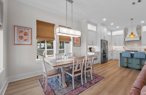 Terramar Beach House | 4 bed 3 bath Family Friendly Home in Marvelous Galveston with Pool Access & Wifi