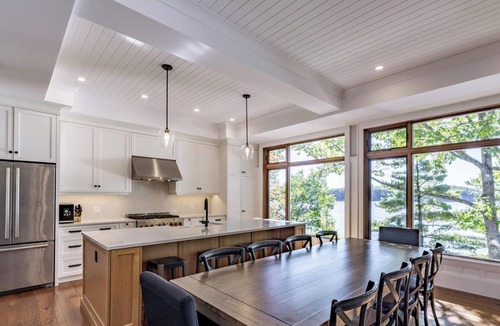 Minett Cottage | 4 bed 4 bath cottage on Lake Rosseau