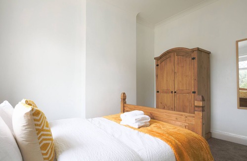 Splott House | 4 Bed Central Renovated House