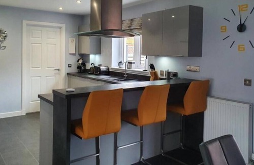 Elgin House | 4-Bed House in Elgin, optional fee for hot tub